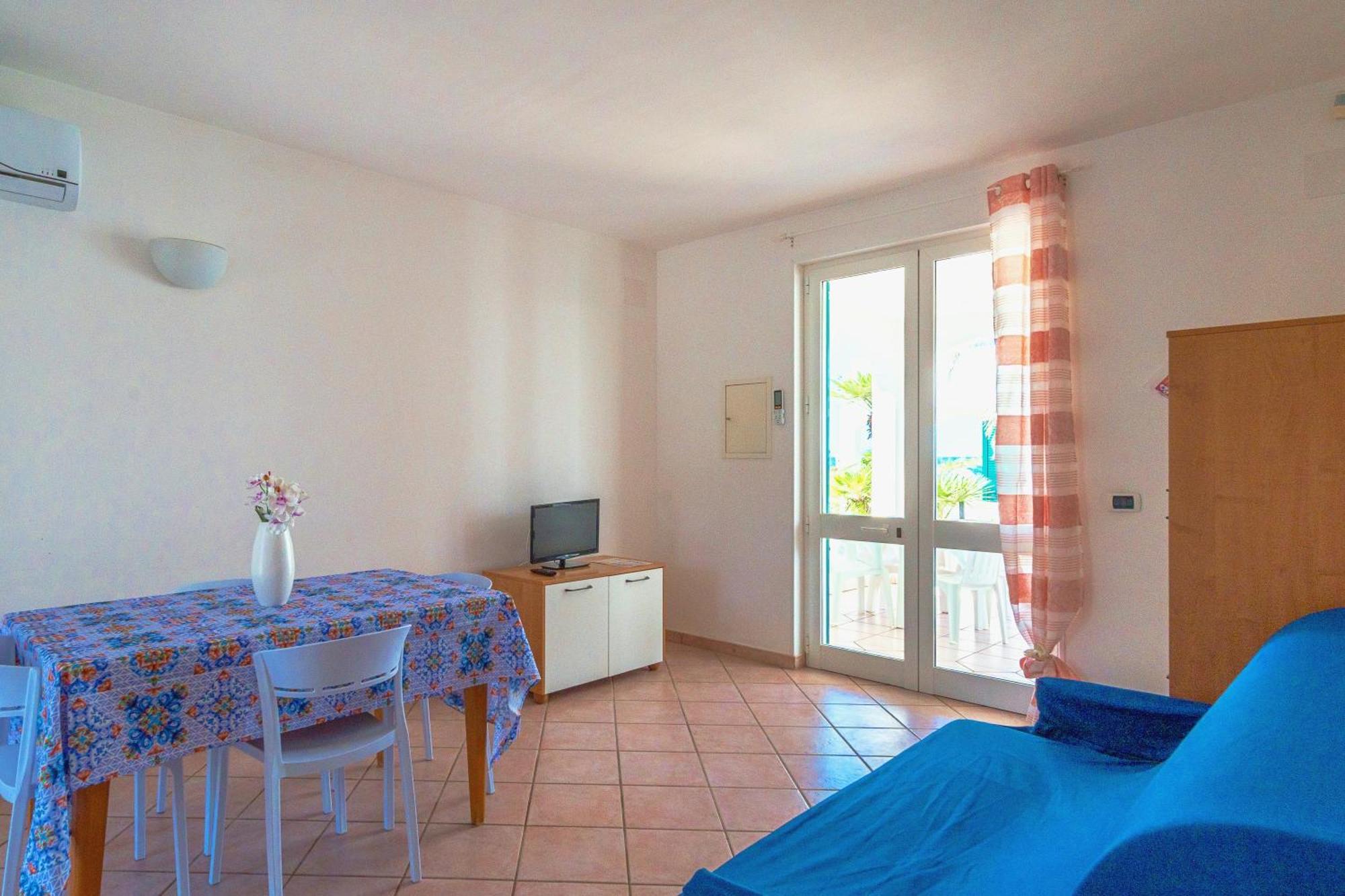 Residence Oasi Sul Mare Torre Suda Exterior photo